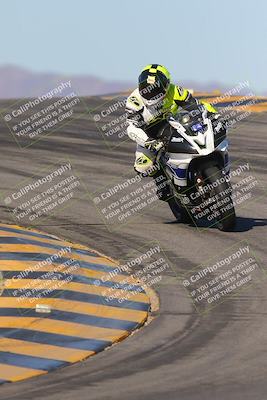 media/Dec-09-2023-SoCal Trackdays (Sat) [[76a8ac2686]]/Turns 9 and 10 (10am)/